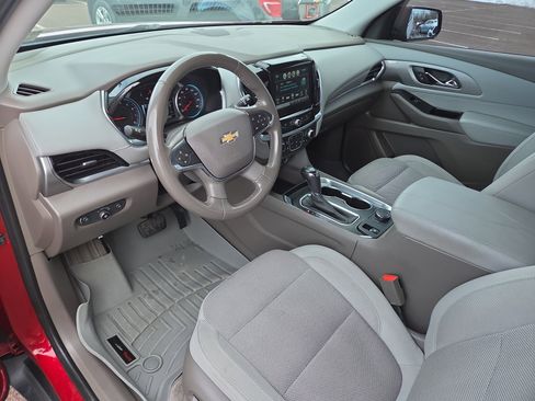 Used 2019 Chevrolet Traverse LT image 15