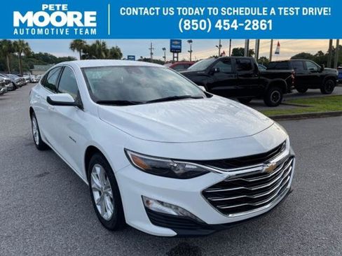 Used 2024 Chevrolet Malibu LT FWD image 3
