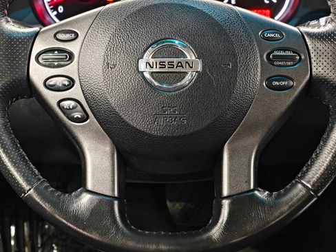 Used 2012 Nissan Altima 2.5 S w/ Convenience Pkg FWD image 5