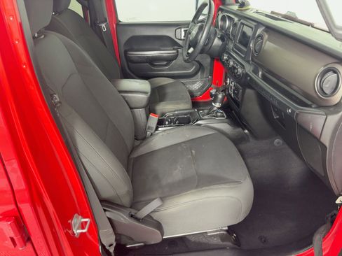 Used 2018 Jeep Wrangler Unlimited Sport S image 28