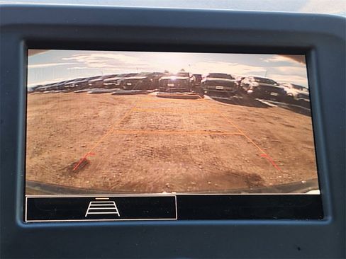 Used 2024 Chevrolet Equinox LT image 21