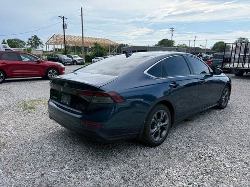 Used 2023 Honda Accord EX image 3