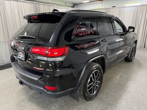 Used 2020 Jeep Grand Cherokee Trailhawk AWD/4WD image 4