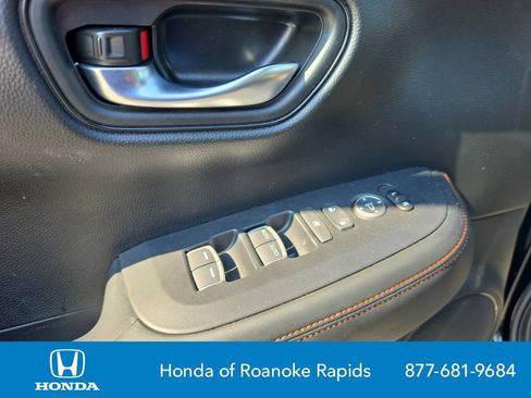 Used 2024 Honda HR-V Sport image 10