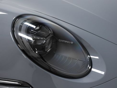 Certified 2024 Porsche 911 Carrera 4S AWD/4WD image 20
