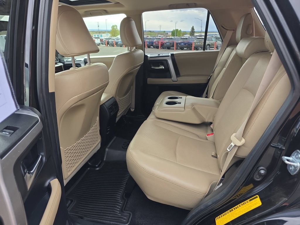Used 2016 Toyota 4Runner Limited AWD/4WD image 26