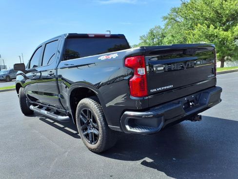 Used 2025 Chevrolet Silverado 1500 Custom w/ LPO, Dark Essentials Package AWD/4WD image 32