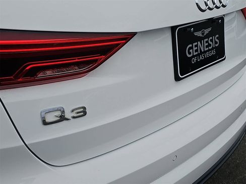 Used 2021 Audi Q3 2.0T Premium Plus w/ Premium Plus Package image 11