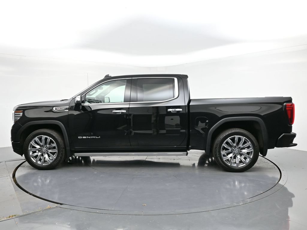 Used 2024 GMC Sierra 1500 Denali AWD/4WD image 5