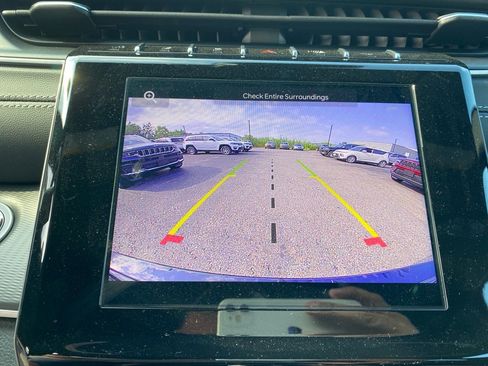 New 2025 Jeep Grand Cherokee 4WD image 10