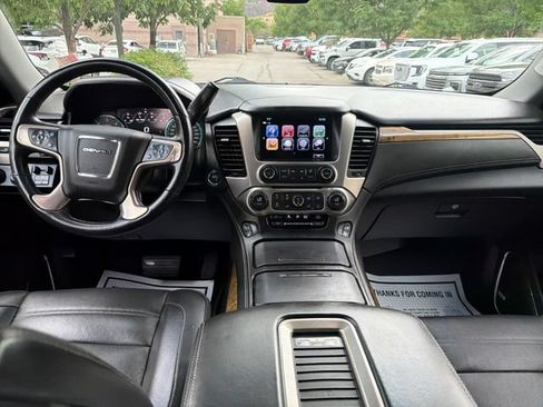 Used 2017 GMC Yukon XL Denali w/ Open Road Package AWD/4WD image 12
