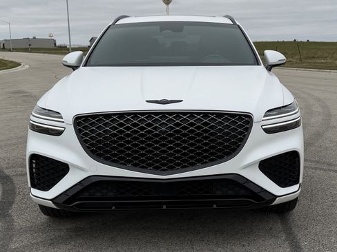 Used 2023 Genesis GV70 3.5T Sport w/ Sport Prestige Package image 30