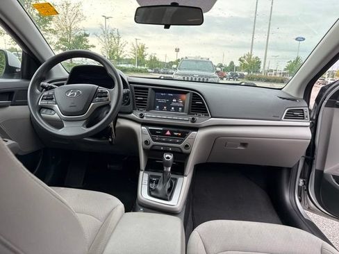 Used 2018 Hyundai Elantra SEL w/ Cargo Package FWD image 12
