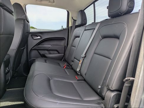 Used 2022 Chevrolet Colorado ZR2 AWD/4WD image 15