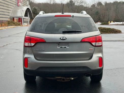 Used 2014 Kia Sorento LX AWD/4WD image 16