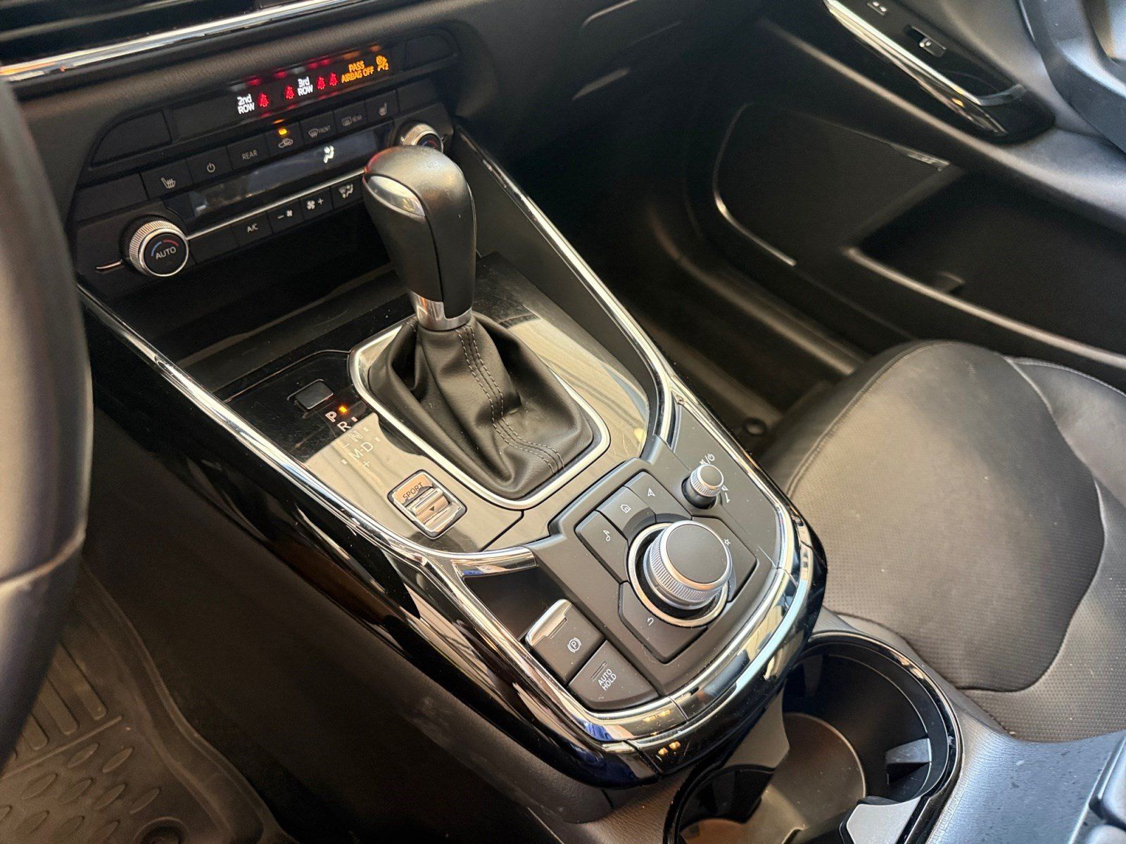 Used 2021 MAZDA CX-9 Touring w/ Touring Premium Package FWD image 21