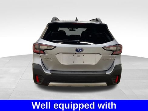 Certified 2022 Subaru Outback Limited AWD/4WD image 3