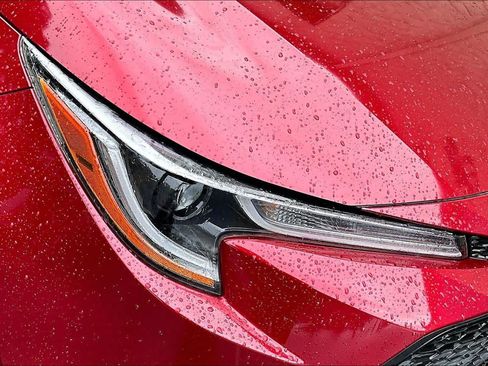 Used 2022 Toyota Corolla LE FWD image 28