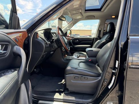 Used 2019 INFINITI QX80 Luxe AWD/4WD image 4