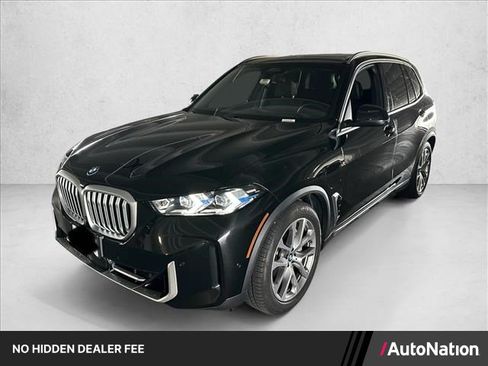 Used 2026 BMW X5 xDrive50e AWD/4WD image 1