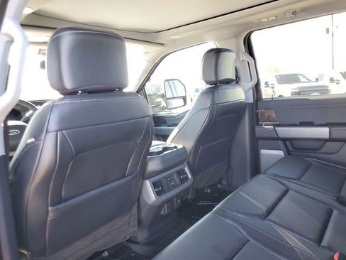 Used 2024 Ford F250 Lariat w/ Lariat Ultimate Package image 11