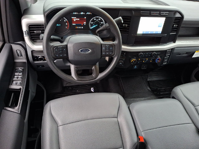Used 2024 Ford F350 XL AWD/4WD image 2