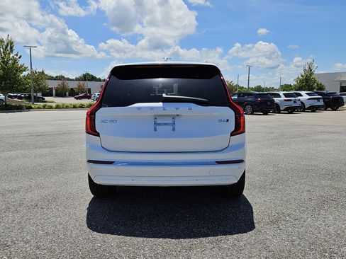 New 2026 Volvo XC90 B6 Plus w/ Protection Package Premier image 6