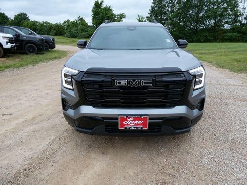 New 2026 GMC Terrain Elevation w/ Black Edition FWD image 8