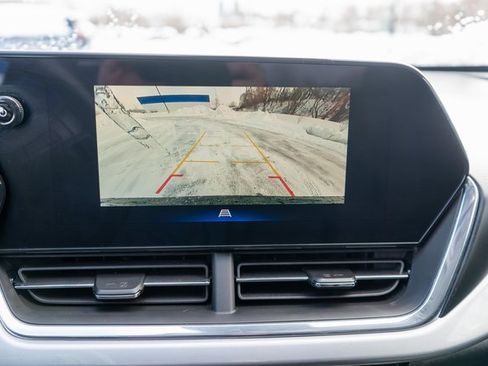 Used 2024 Chevrolet Trax LT w/ Driver Confidence Package image 26