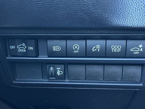 New 2026 Toyota Tundra SR5 image 29