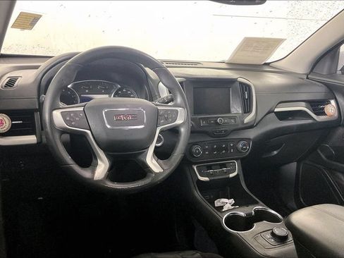 Certified 2023 GMC Terrain SLE FWD image 4