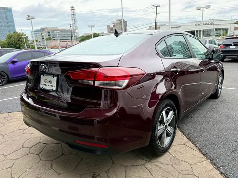 Used 2018 Kia Forte LX w/ LX Popular Package FWD image 6