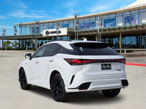 Used 2024 Lexus RX 500h F Sport image 4