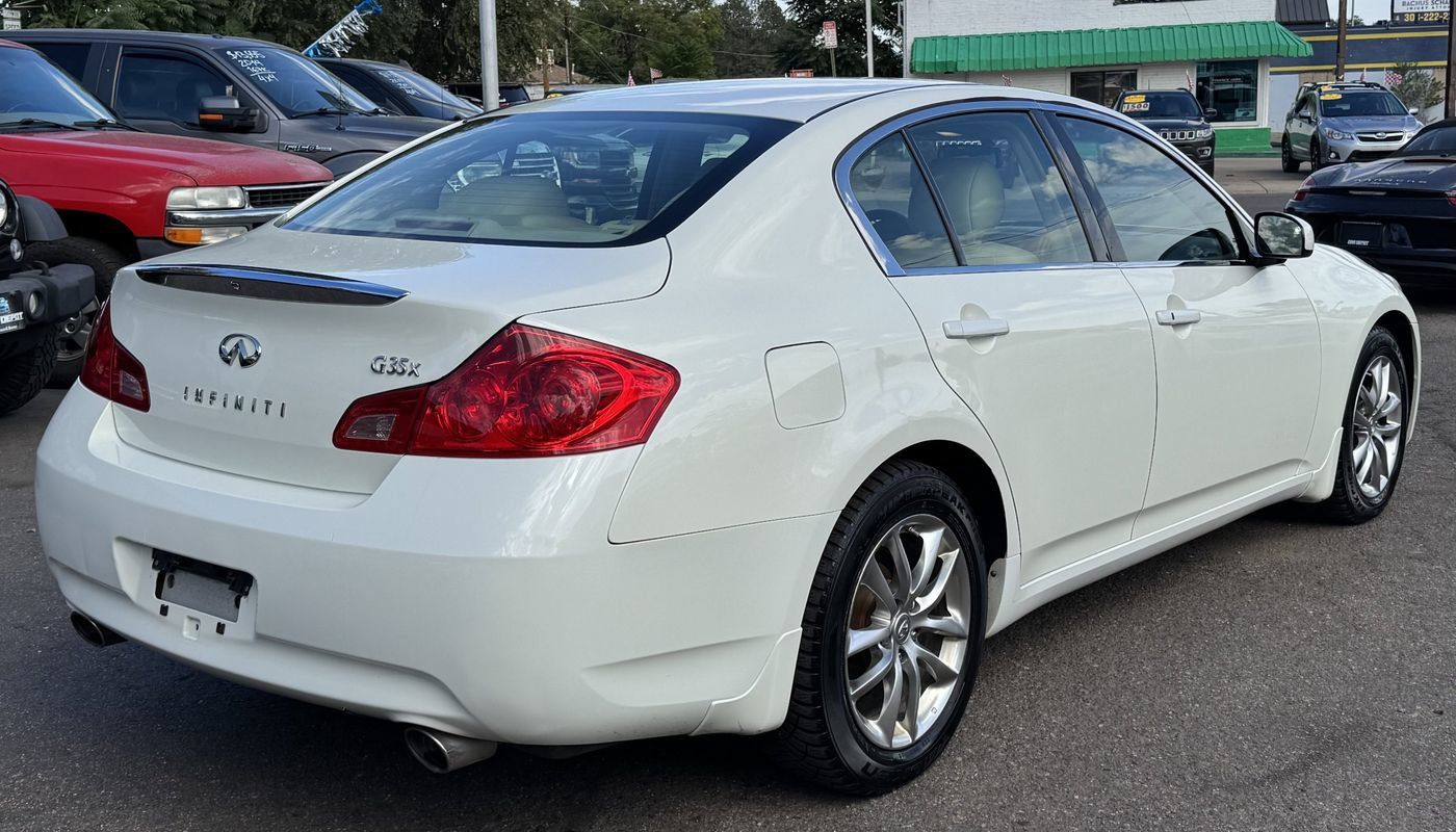 Used 2007 INFINITI G35 x Sedan w/ Premium Pkg AWD/4WD image 3