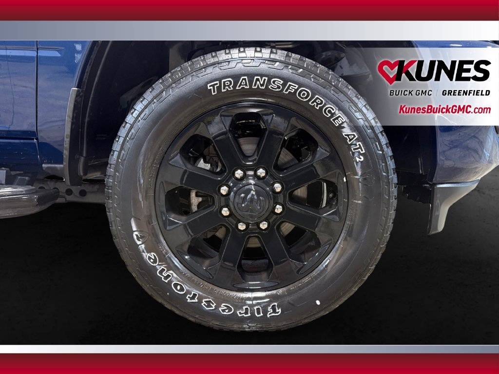Used 2024 RAM 2500 Big Horn w/ Night Edition AWD/4WD image 12