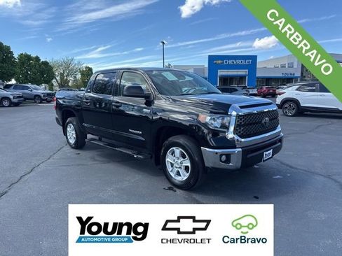 Used 2020 Toyota Tundra SR5 w/ SR5 Convenience Package image 1