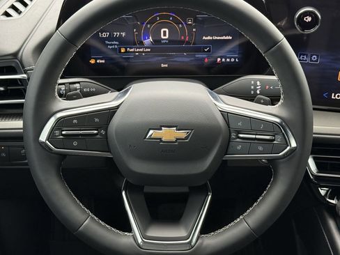 New 2026 Chevrolet Traverse LT image 12