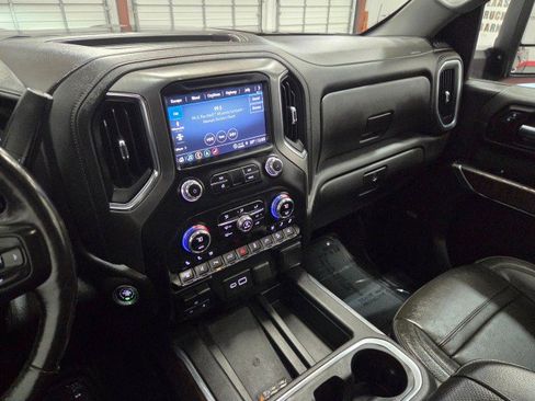 Used 2022 GMC Sierra 2500 Denali w/ Denali Black Diamond Edition image 52