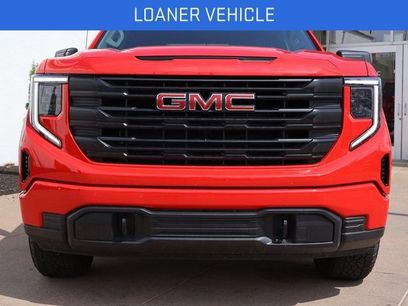 New 2026 GMC Sierra 1500 Pro w/ Graphite Edition