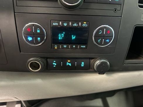 Used 2013 Chevrolet Silverado 1500 LT w/ Interior Plus Package image 24