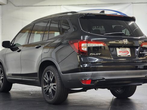 Used 2021 Honda Pilot Black Edition image 8