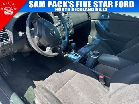 Used 2010 Nissan Altima 2.5 S image 6