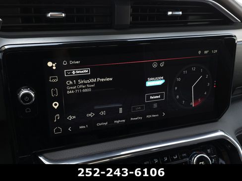 Used 2025 GMC Sierra 2500 Denali w/ Denali Reserve Package AWD/4WD image 18