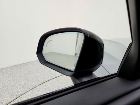 New 2026 Volvo XC40 B5 Plus w/ Climate Package AWD/4WD image 23