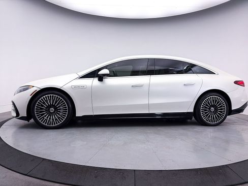 Used 2022 Mercedes-Benz EQS 450+ Sedan image 40