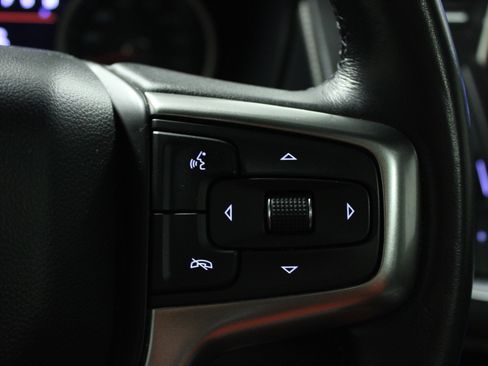 Used 2021 Chevrolet Suburban Premier AWD/4WD image 22