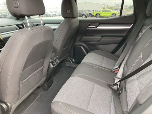 Used 2025 GMC Terrain Elevation image 26