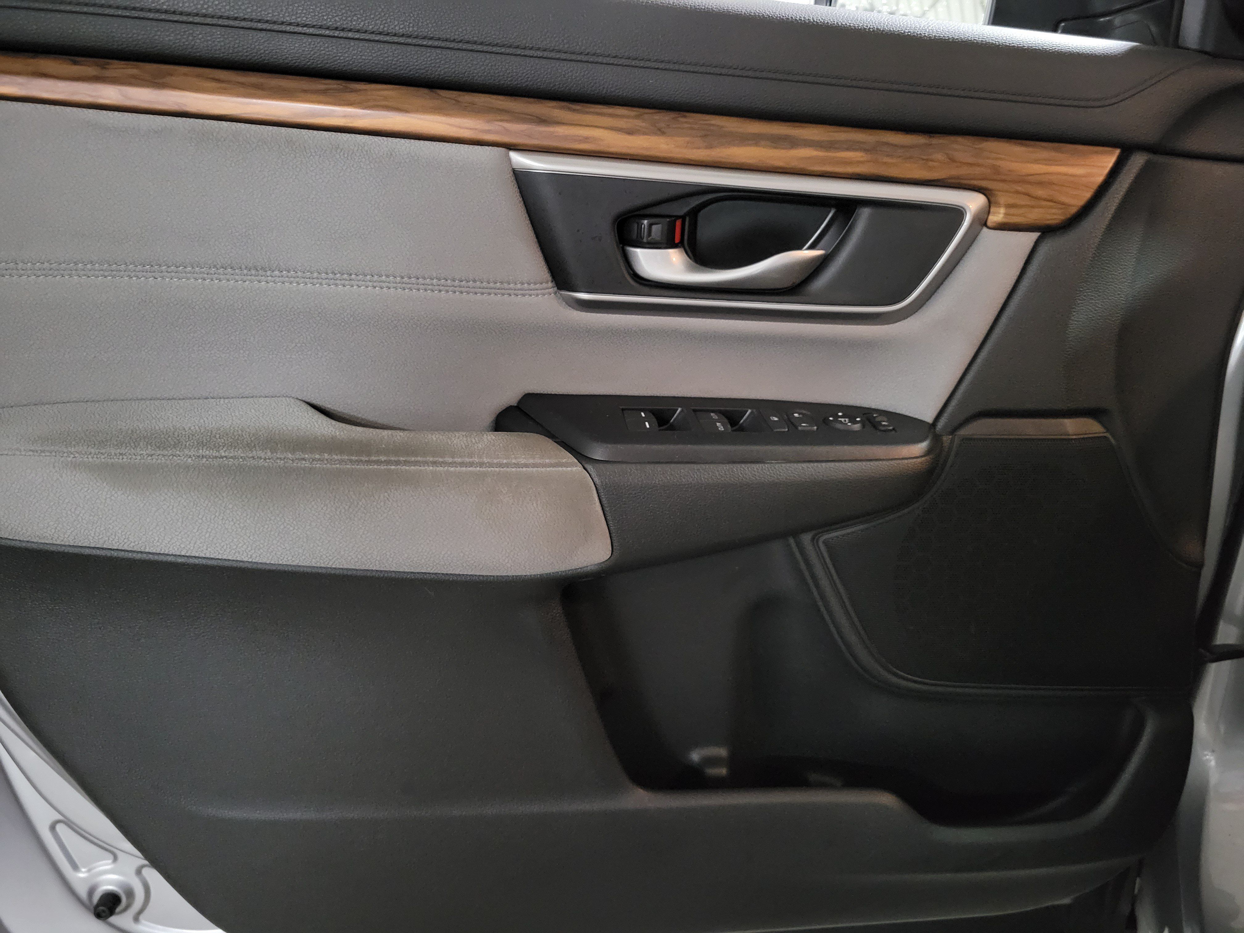 Used 2022 Honda CR-V EX image 19
