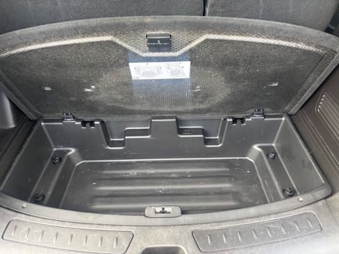 Used 2019 Buick Enclave Essence AWD/4WD image 13