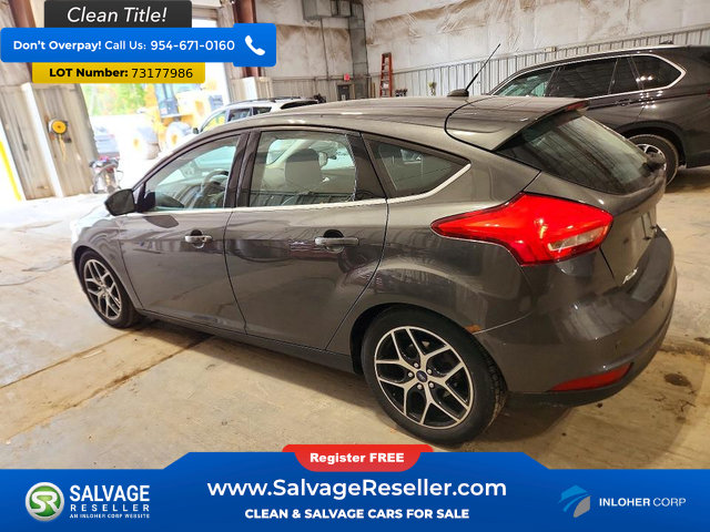 Used 2016 Ford Focus Titanium w/ Titanium Technology Package FWD image 3